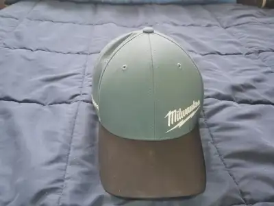 Milwaukee hat, View more