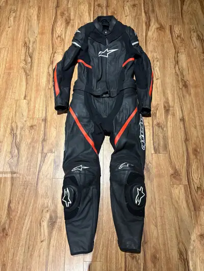 * Alpinestars Stella Kira Design * Shoulder, elbow, hip, and knee protectors with back hump * Black/...