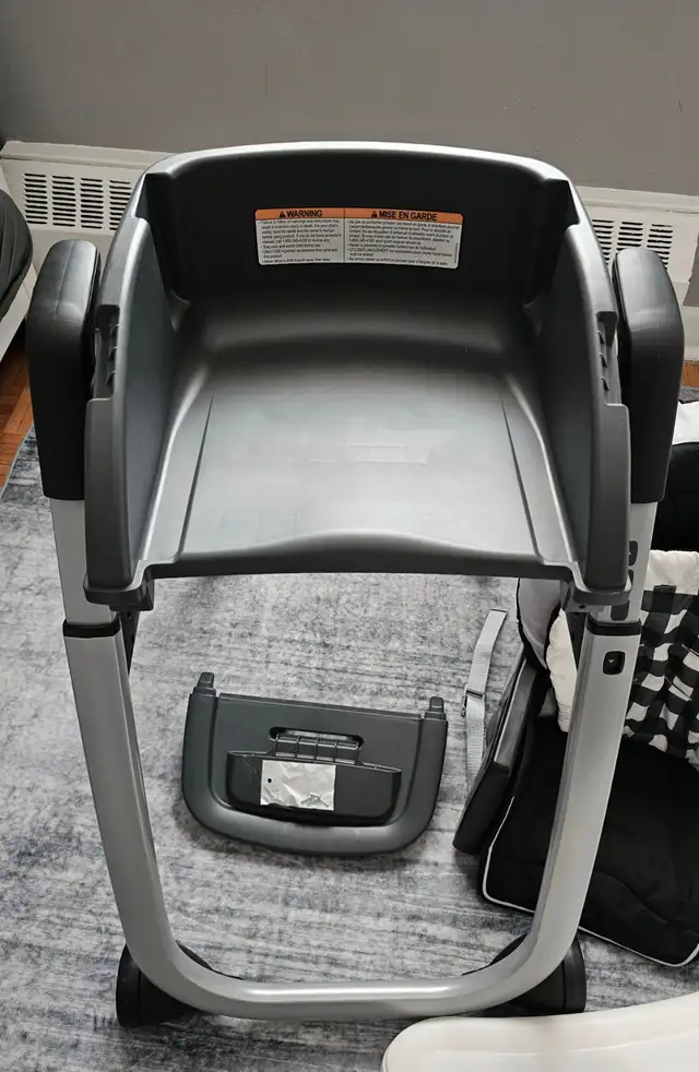 Graco DuoDiner DLX 6-in-1 Highchair & Booster Seat in Feeding & High Chairs in Mississauga / Peel Region - Image 7