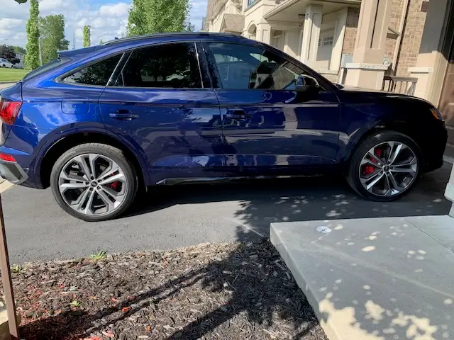 2023 Audi SQ5 Sportback 3.0T Technik quattro 8sp, 5,092 km!