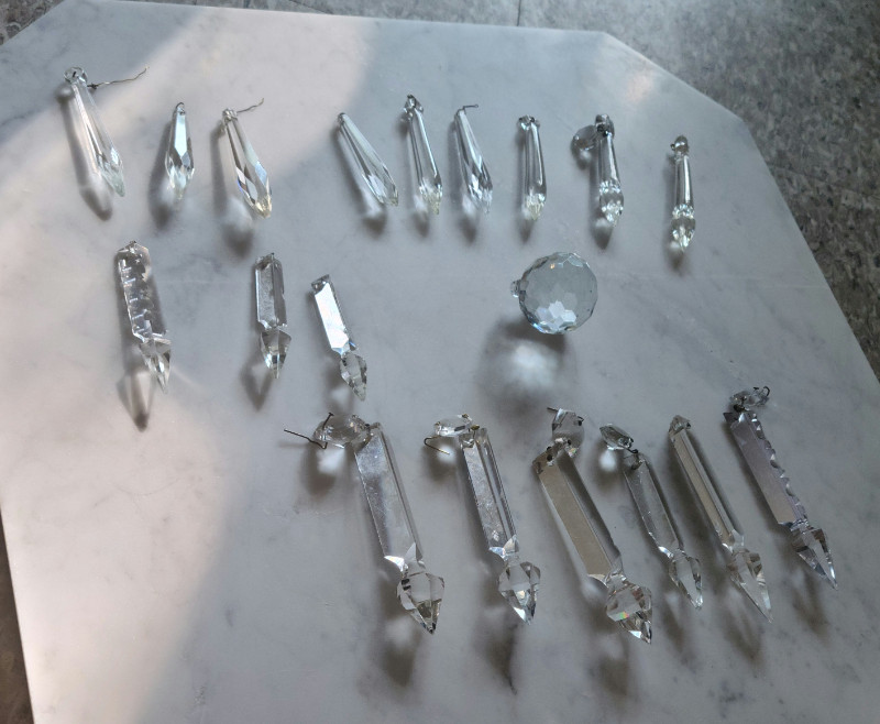 19 Assorted Antique Crystal Chandelier Prisms Indoor Lighting & Fans