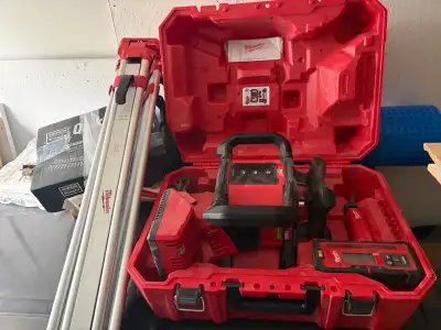 Milwaukee M18 Red Exterior Rotary Laser Level Kit 3701-21, View more