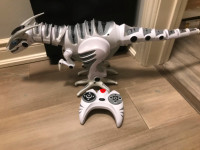 Roboraptor X Remote Controlled Dinosaur by WowWee