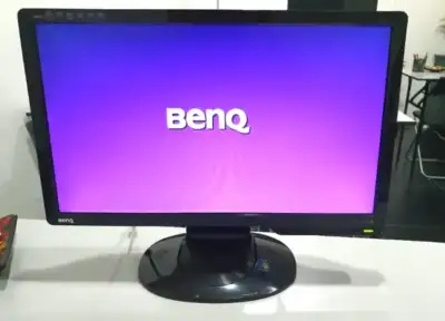 BenQ 24inch G2420HD Gaming Monitor 1080p Full HD VGA DVI HDMI Good condition, works great