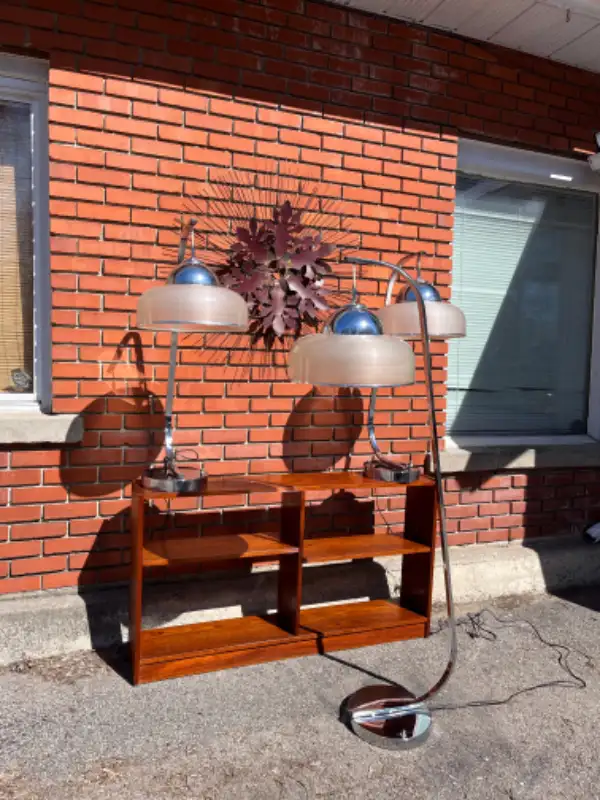 Pair of space age Lamps MCM Lampes Mid Century Modernes in Indoor Lighting & Fans in City of Montréal - Image 9