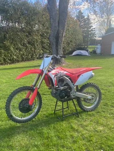 2018 CRF 250R. Very clean bike, only trail riden, always maintained, oil change every 15hours, only...