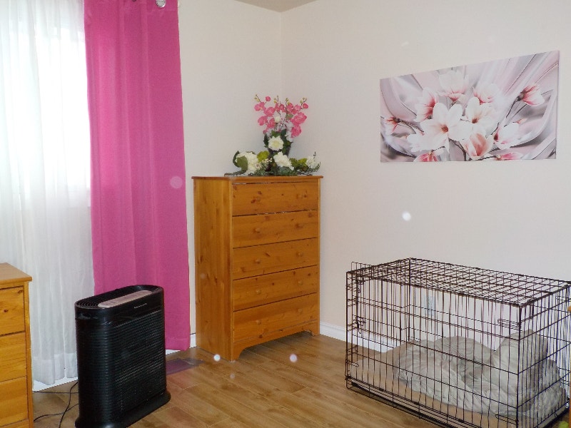 Tall Solid Pine Dresser Dressers & Wardrobes London Kijiji