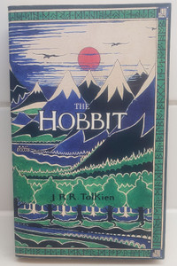 J.R.R Tolkien - The Hobbit (Paperback) 2006
