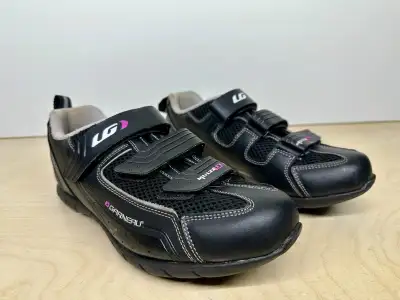 Garneau Multi Lite HRS-80 Women's Cycling Shoes Size 41, View more