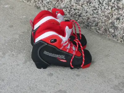 Rossignol XC Junior boots - size 36, View more