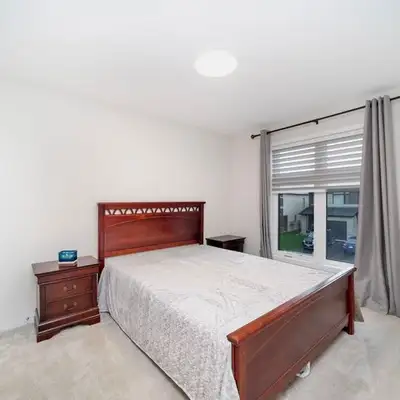 Room For Rent With Private Bathroom