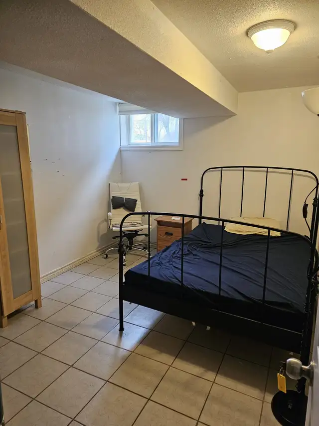 Basement Room for Rent in Ontario in Canada - Image 5