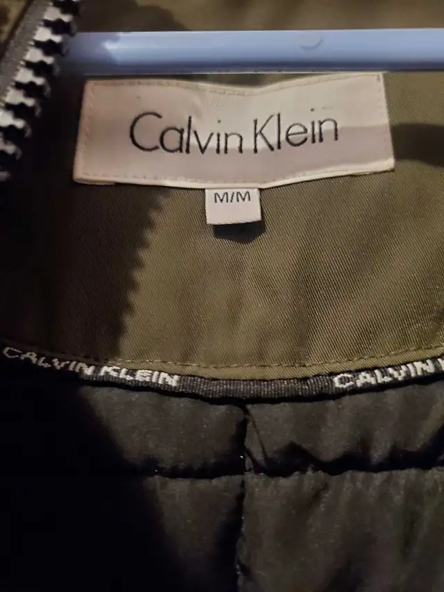 Women's Calvin Klein Winter Jacket - Medium in Men's in Kitchener / Waterloo - Image 5
