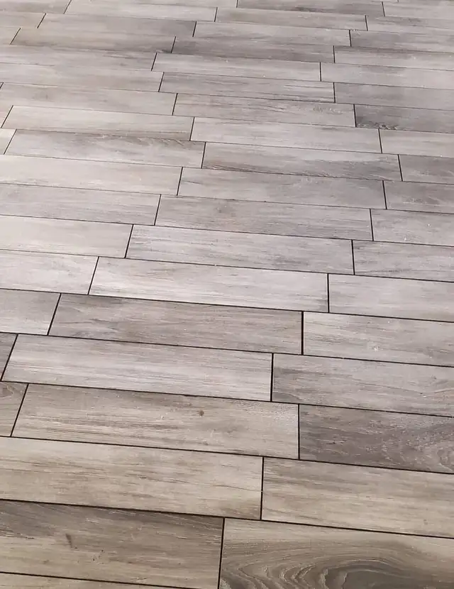 Vinyl and Laminate floors64840193444355121