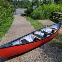 4-SEAT CANADIAN CLASSIC CANOE (MSRP $3,000)