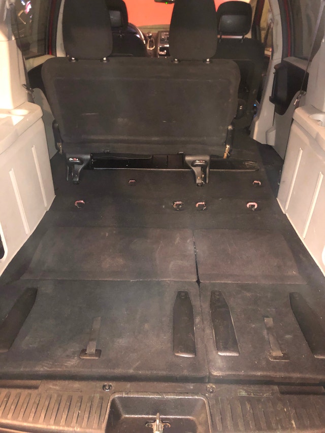 Dodge Caravan à vendre — photo 2