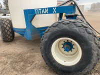 Liquid fertilizer cart