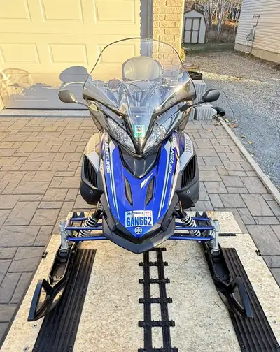 Selling my 1049 cc Yamaha RS Venture Snowmobile, dealership maintained and ready to go. Heated drive...