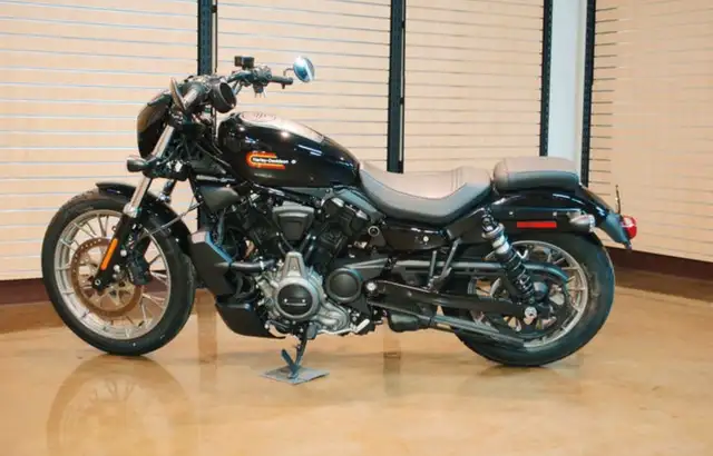 Harley Davidson - 975S in Street, Cruisers & Choppers in Edmonton - Image 2