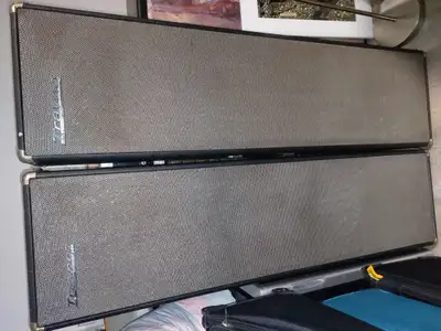 Traynor 4 x 12 Column Speaker Cabinet (Pair), View more