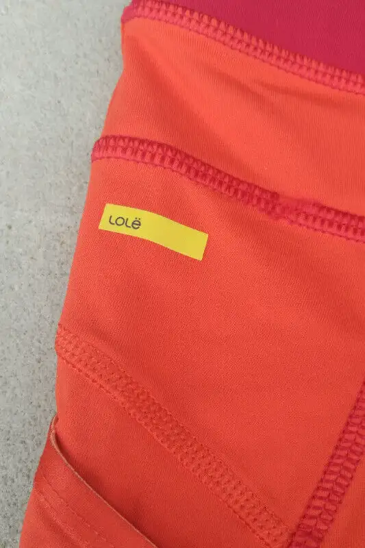Lole Leggings in Women's - Bottoms in Markham / York Region - Image 7