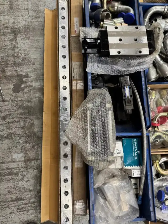 Raccords hydrauliques - Hydraulic fittings in Other in Drummondville - Image 11