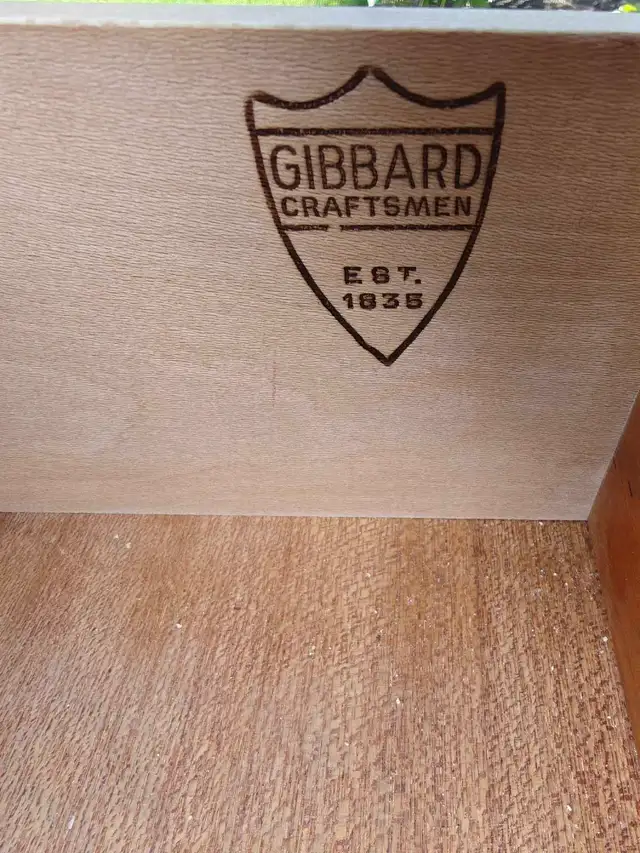 GIBBARD DRESSER GREAT CONDITION. CAN DELIVER  in Dressers & Wardrobes in City of Toronto - Image 6