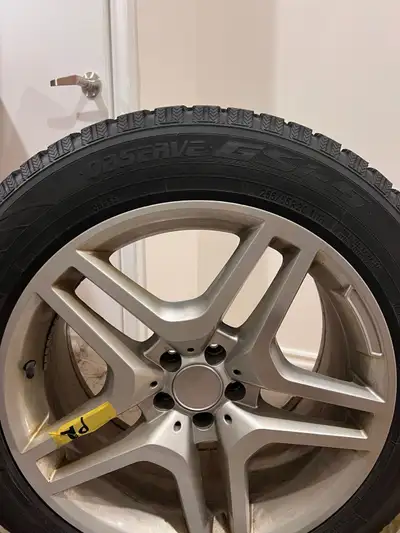 Toyo observe GSi-5 255/55-20 winter tires with alloy rims and short lug nuts - bolt pattern 5 x 112...