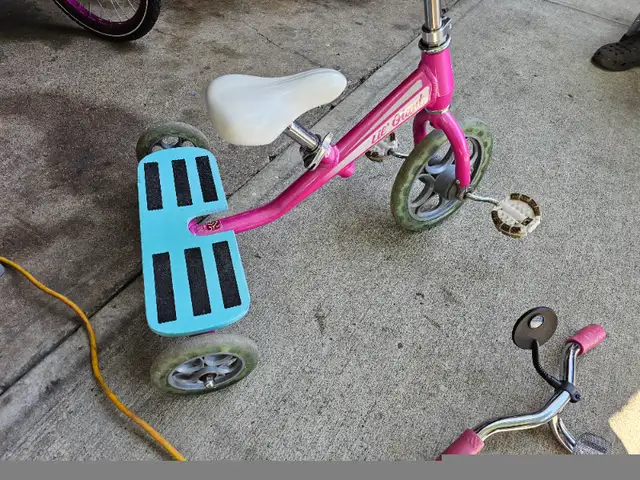 kids trike giant aluminum in Kids in Edmonton - Image 7