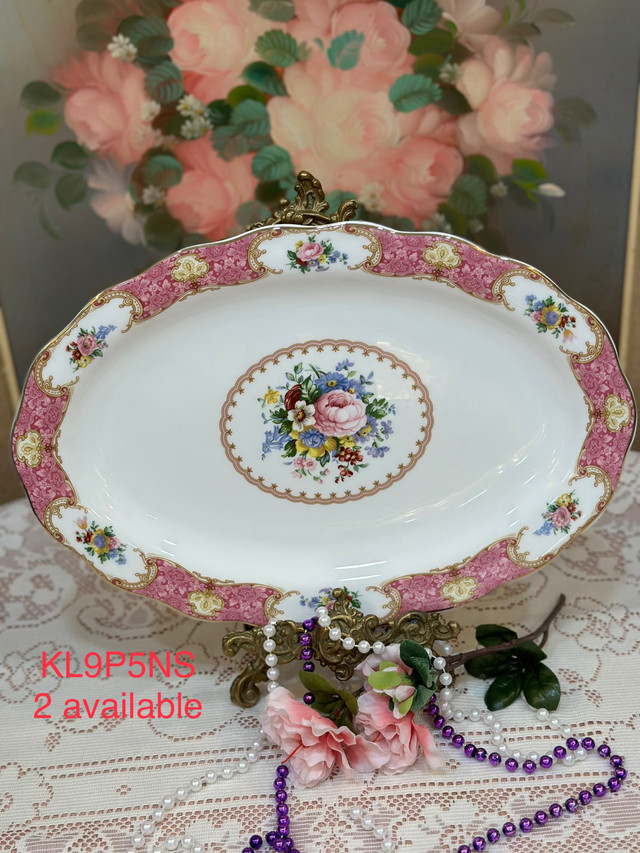 Fine Bone China Royal Albert Lady Carlyle oval serving platter-  in Kitchen & Dining Wares in St. Catharines