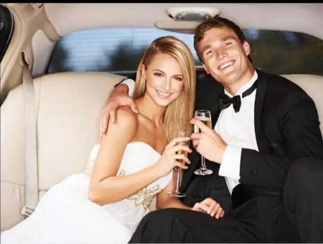 LIMOUSINE & SUVLIMOS in Friendship & Networking in St. Catharines - Image 9