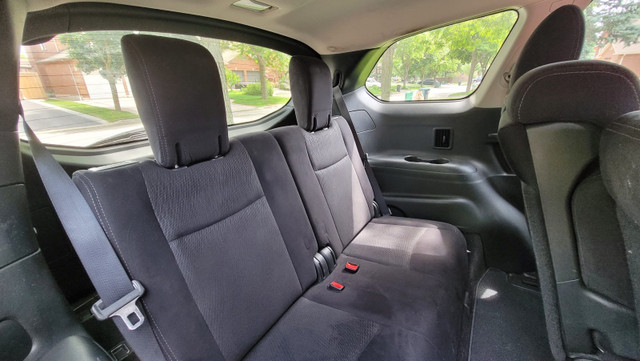Nissan pathfinder SV in Cars & Trucks in Oakville / Halton Region - Image 2