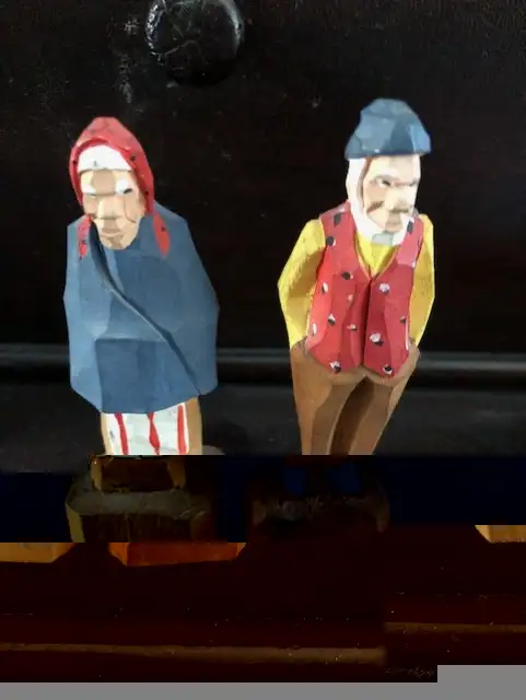 Vintage Carved Wood Figures in Arts & Collectibles in Oshawa / Durham Region - Image 5