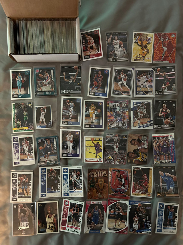 325+ Basketball Cards  in Arts & Collectibles in Oshawa / Durham Region