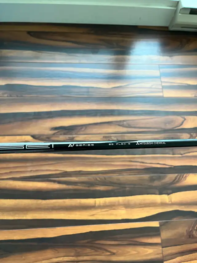 Titleist TSr2 Left Handed 3 Wood in Golf in City of Toronto - Image 4