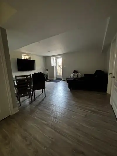 2 Bed, 1 Bath, Basement Apartment near Chinguacousy and Wanless