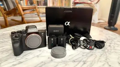 Sony Alpha 7R V Full-Frame Mirrorless Camera*Extra Battery*Mint, View more
