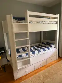 Custom made bunk bed