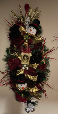 KEEPSAKE Christmas Wreath (Handcrafted) #1