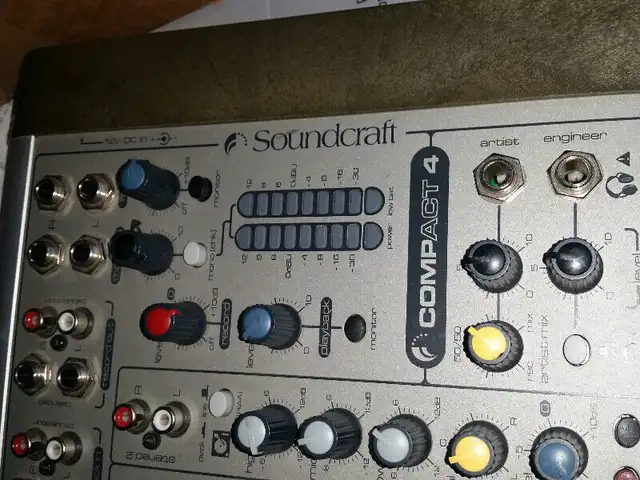 Soundcraft CompAct 4 Mixer $100 Alto AMX 140 14 Channel Mixer wi in Other in City of Montréal - Image 2