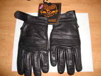 NEW Ladies size large motorcycle gloves