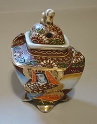 Vintage Japanese Hand Painted Asian Art Porcelain Incense Burner