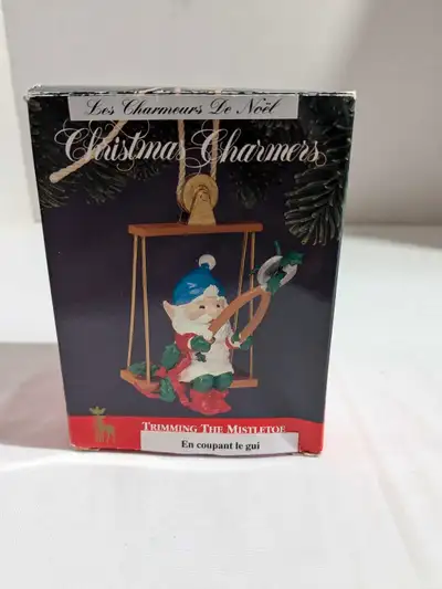 Christmas Charmers Santa Trimming the Mistletoe vtg 1991 Rennoc, View more