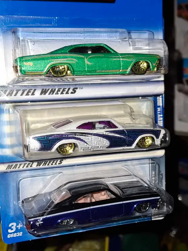 '65 Chevy Impala Hot Wheels lot of 5 variations  in Toys & Games in Guelph - Image 3
