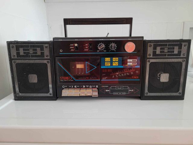 Radio cassette dans Autre  à Lac-Saint-Jean