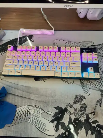 APEX PRO TKL W/ Oled screen , View more