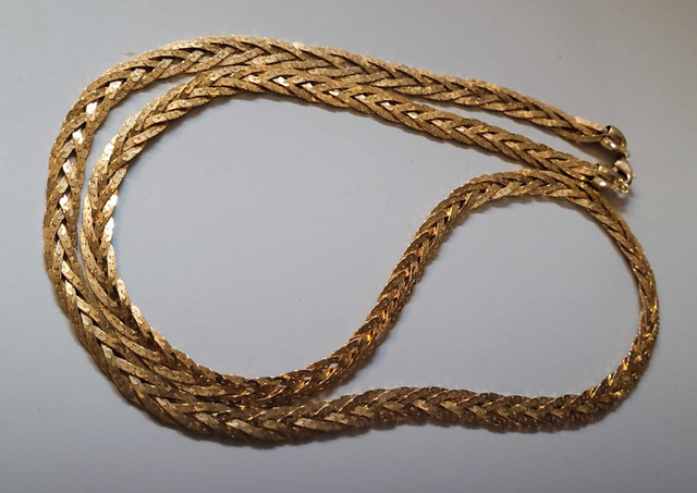 Gold Tone 5 Strand Braided Herringbone Chain Necklace  in Jewellery & Watches in Oshawa / Durham Region - Image 3