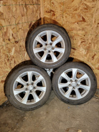 Roues Mazda 3 - 5 avec pneus d’été Bridgestone - 205/55/16