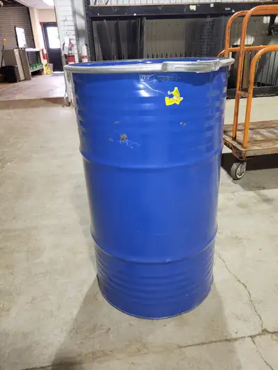 PAYMENT MUST BE MADE IN ADVANCE OVER THE PHONE IF HOLD WANTED. 50 gallon food grade steel barrels wi...