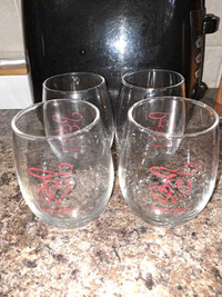 drink glass ..wine and spirits..$5 a set